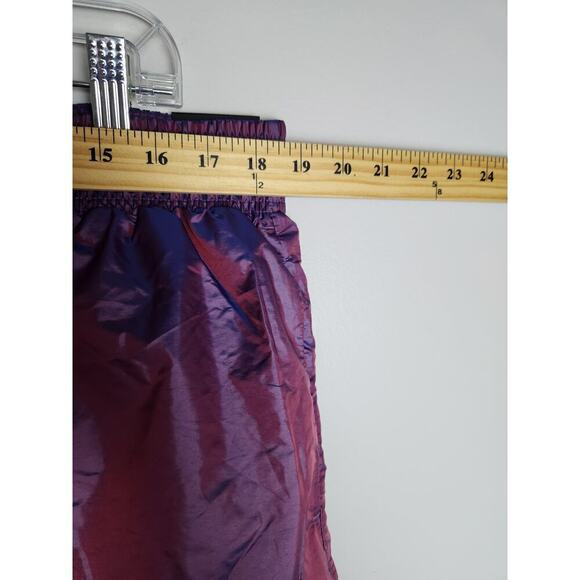 Nike Womens Iridescent Purple athletic shorts sz 1X mesh lined standard fit run - Picture 8 of 9
